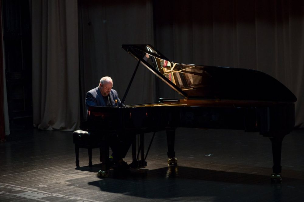 Александр Гиндин выступил на презентации рояля «Steinway & Sons» в музее «Новый Иерусалим»