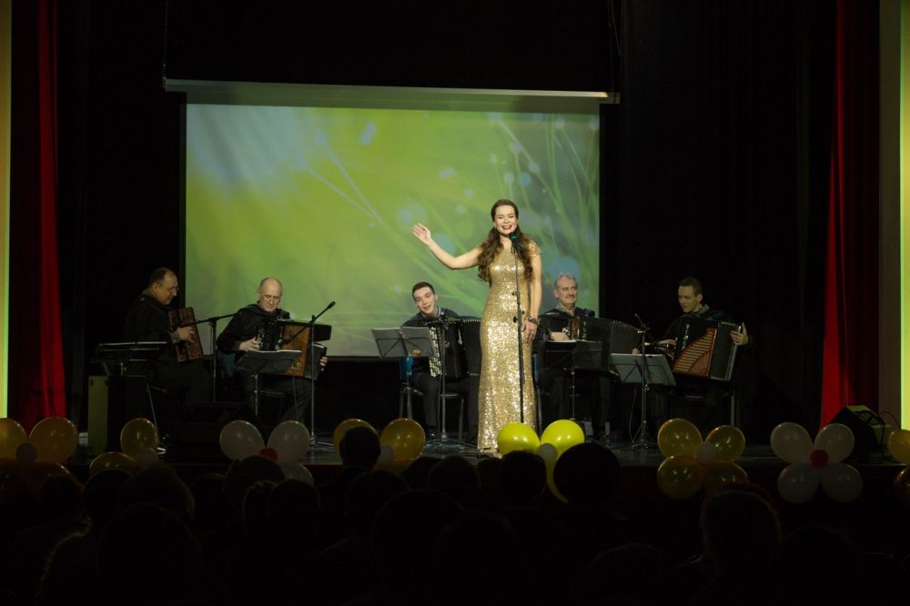 Ансамбль «Русский тембр» и Людмила Боталова выступили в Клину