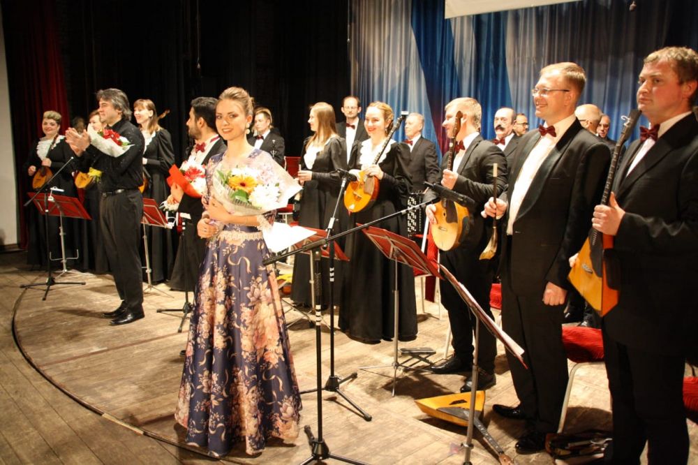 Концерты оркестра «Русские узоры» ко Дню Победы