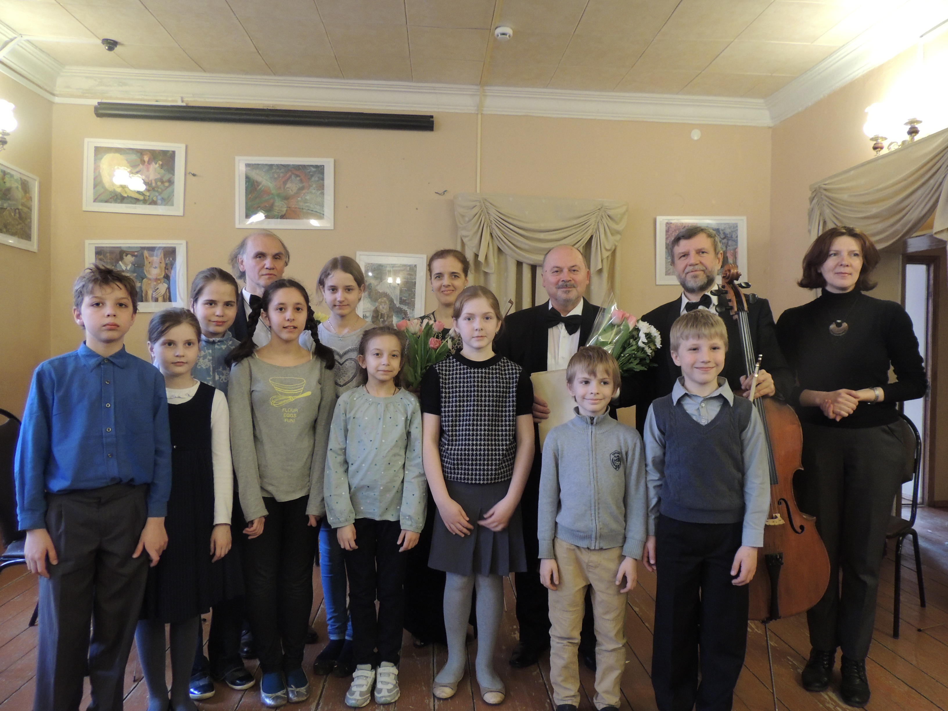 Children listen to Mozart. Recitals by Alyabyev Quartet to mark 260th anniversary of Mozart