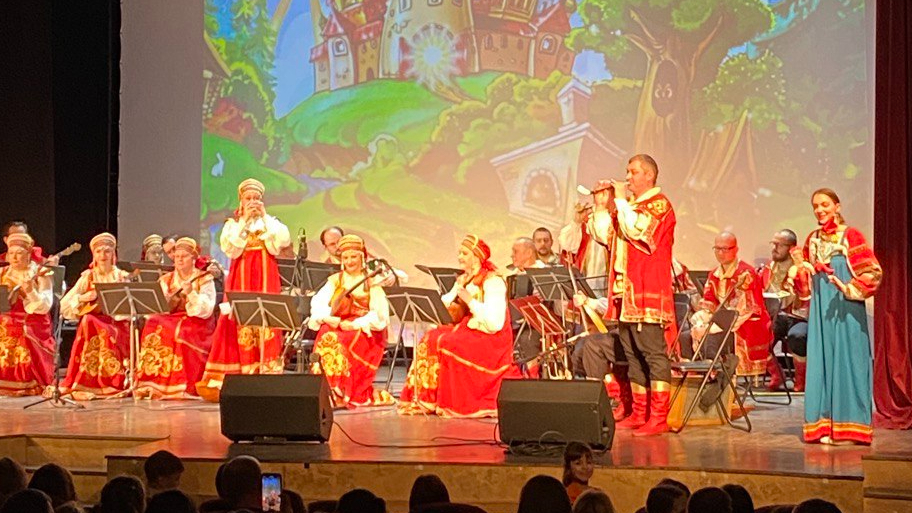 Спектакль «Музыкальный лес» показали в столичной Коммунарке
