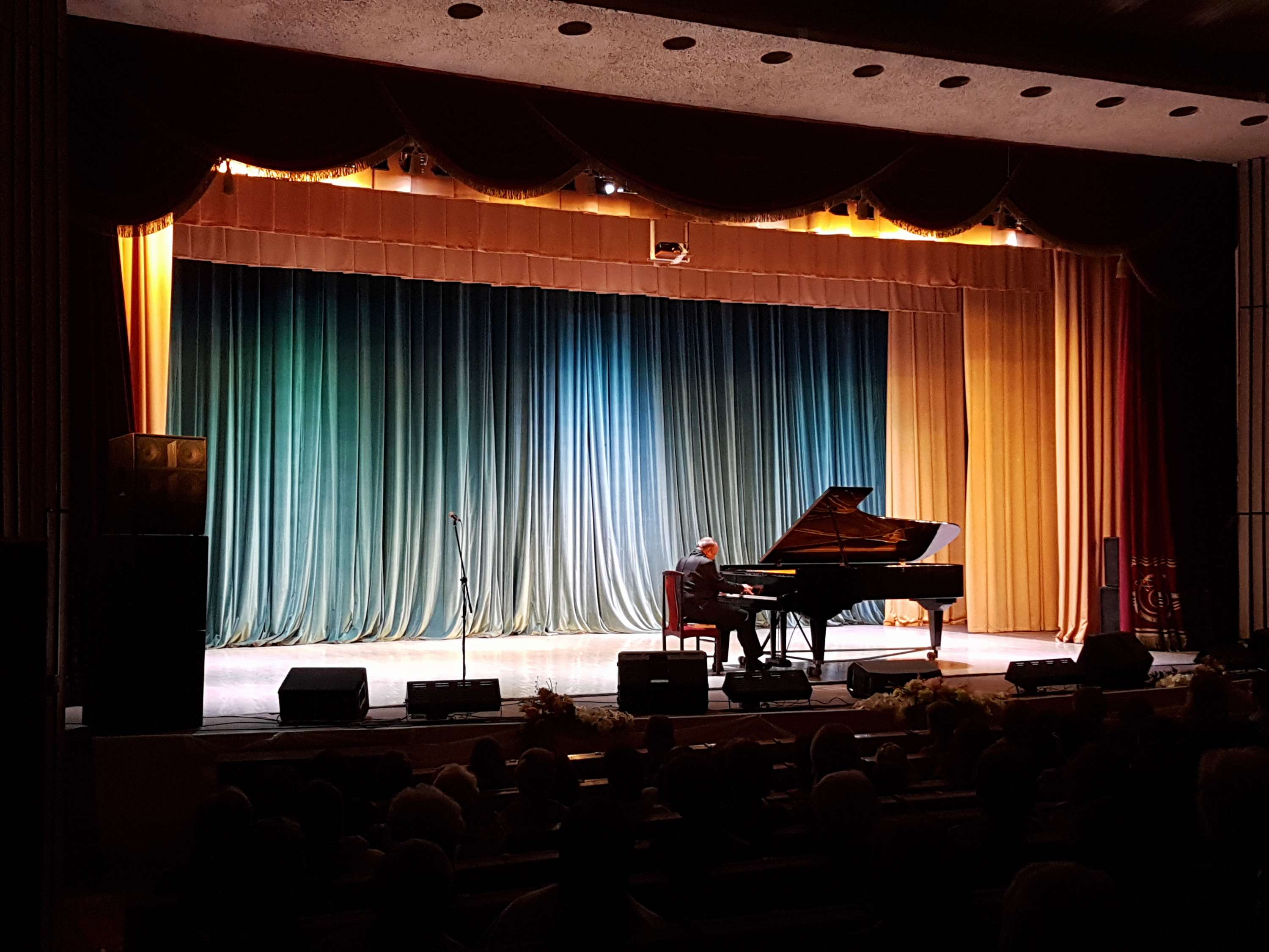 Alexander Ghindin's piano recital in Protvino