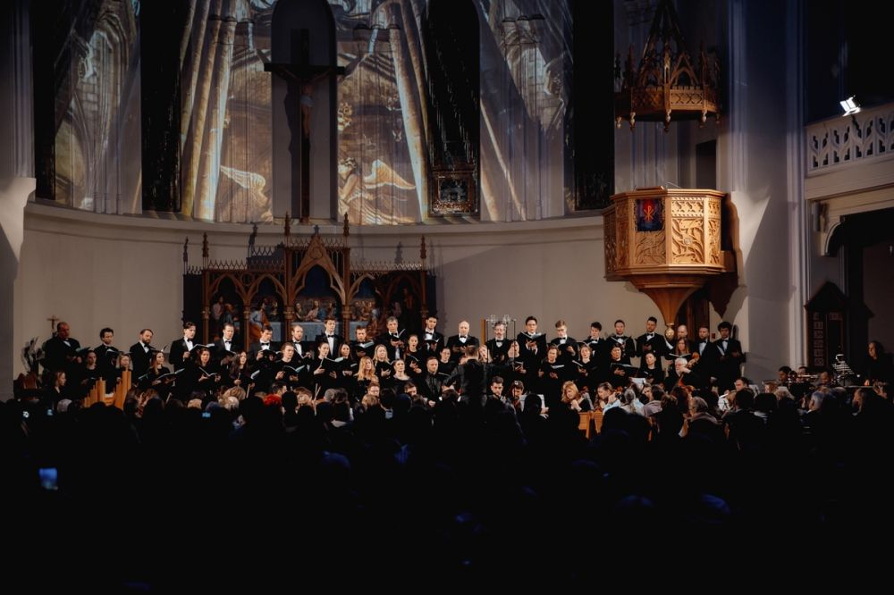 Коллективы МОФ исполнили Реквием Моцарта с солистами мировой сцены