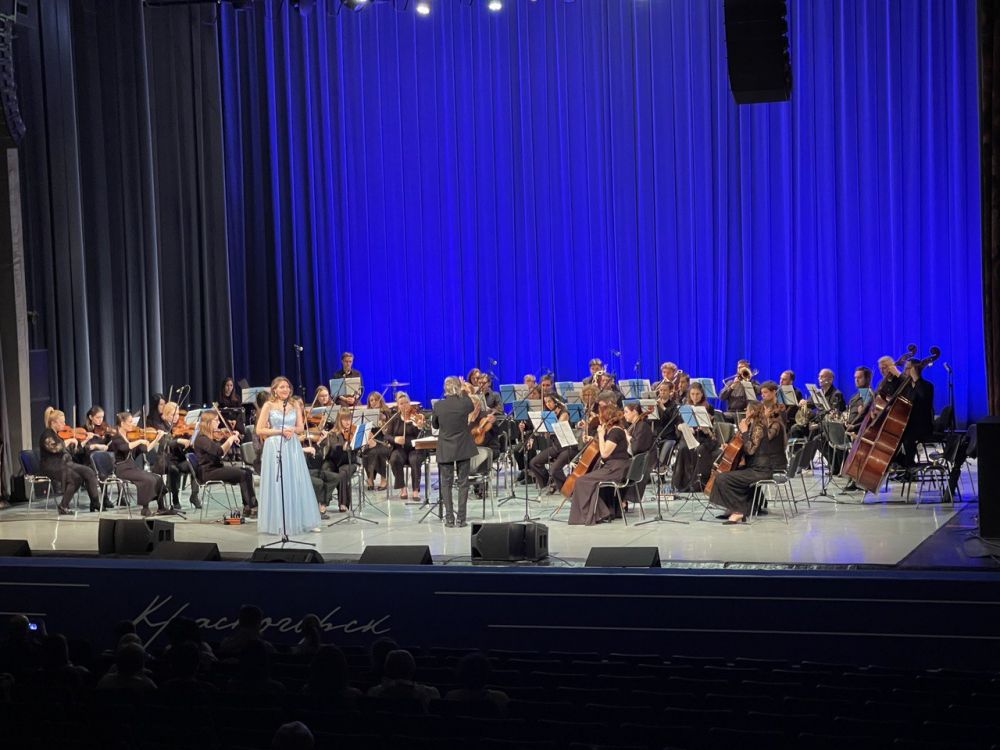 Симфонический оркестр «Инструментальная капелла» вновь покорил публику на сцене Дворца культуры «Подмосковье»