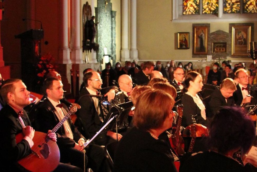 Оркестр «Русские узоры» в Соборе на Малой Грузинской: музыка Франции
