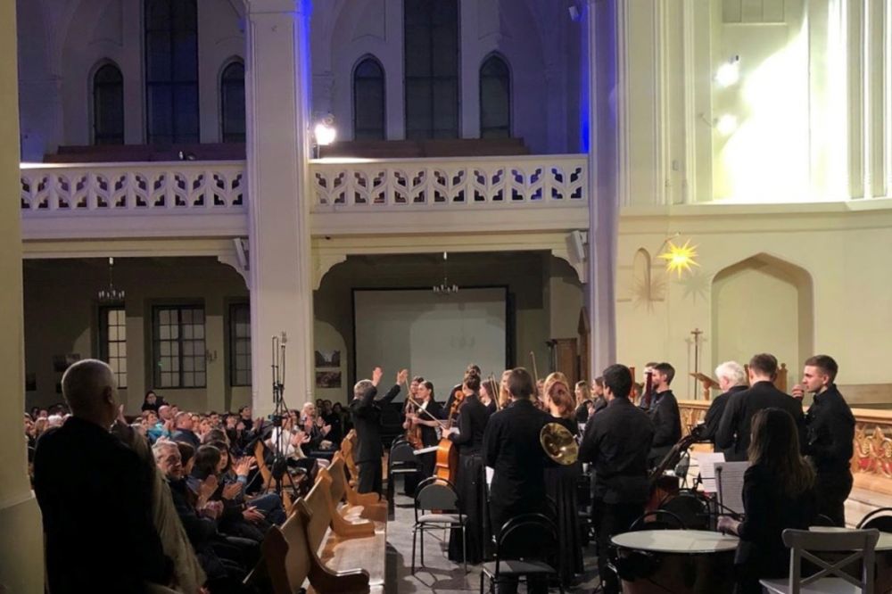 Оркестр «Инструментальная капелла» исполнил музыку Моцарта в Соборе свв. Петра и Павла