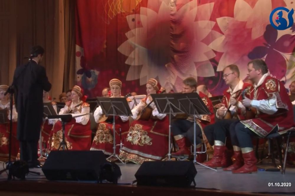 Репортаж Пушкинского телевидения о концерте оркестра «Русские узоры»