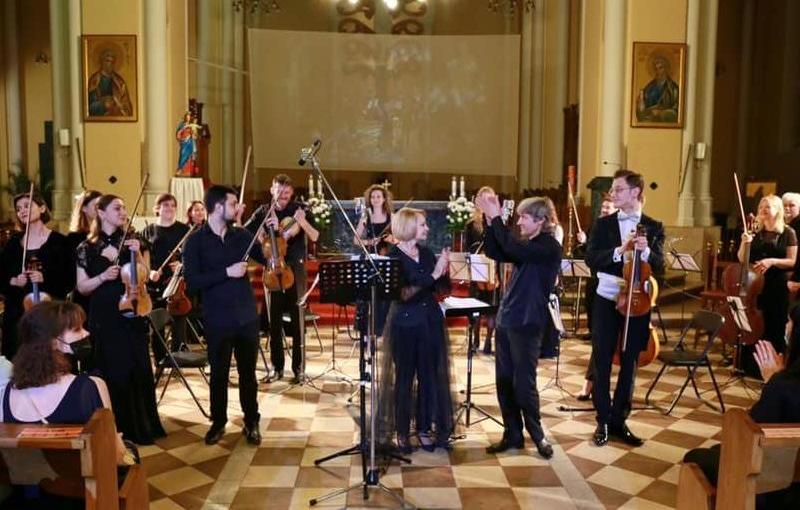 Remix Вивальди и испанская музыка: концерты оркестра «Инструментальная капелла» в московских соборах