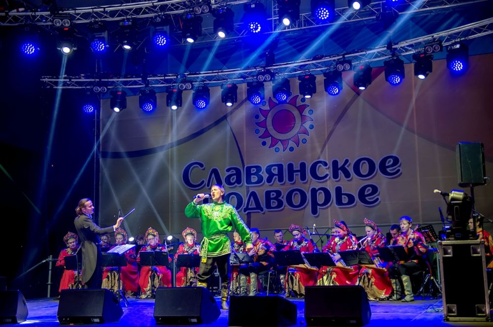 Артисты МОФ на фестивале «Славянское подворье»
