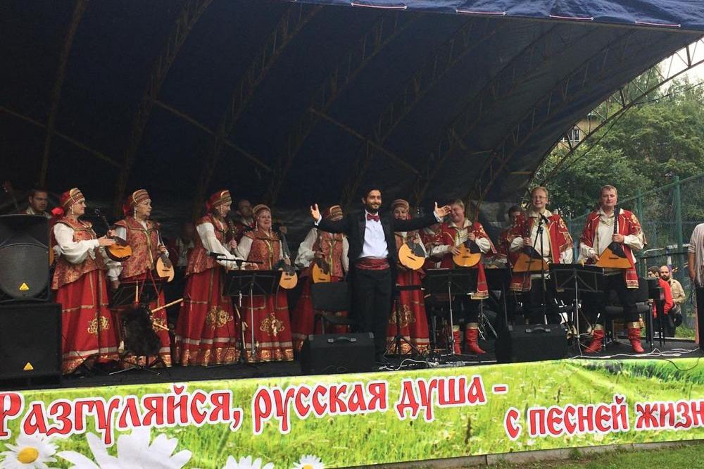 Оркестр «Русские узоры» на фестивале «Русский самовар»