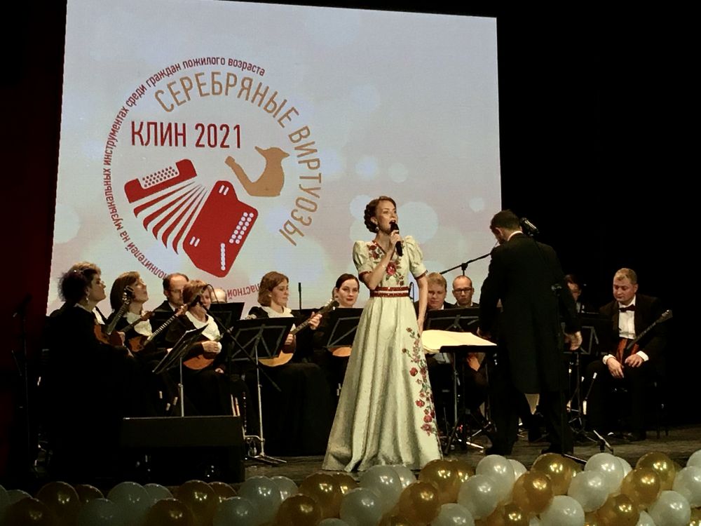 «Серебряные виртуозы» и «Ступени мастерства»: концерты оркестра «Русские узоры»