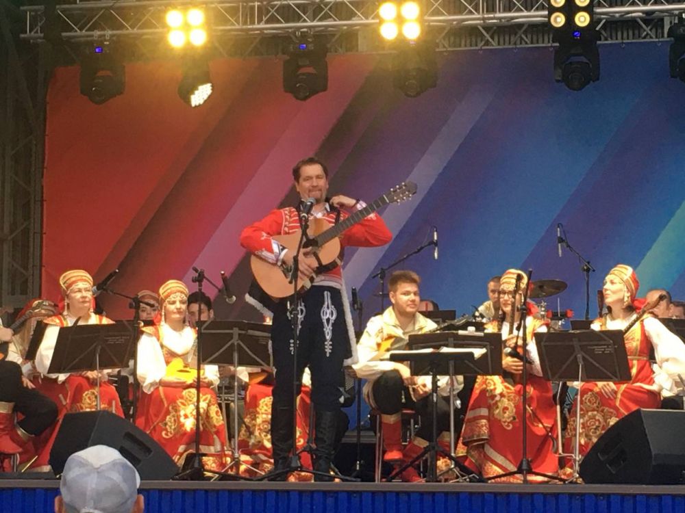 Оркестр «Русские узоры» выступил в Жукове на праздновании Дня города