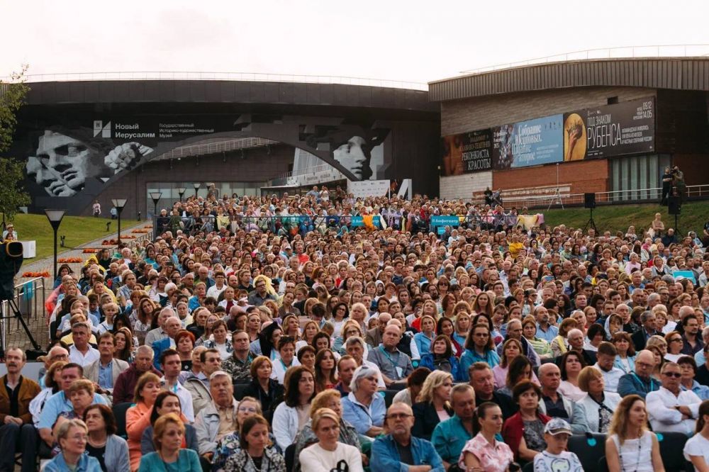Концерты фестиваля «Лето. Музыка. Музей» посетили восемь тысяч человек (Подмосковье сегодня)