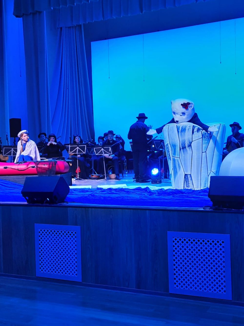 Музыкальная сказка «Приключения на волшебных островах» в Пушкино